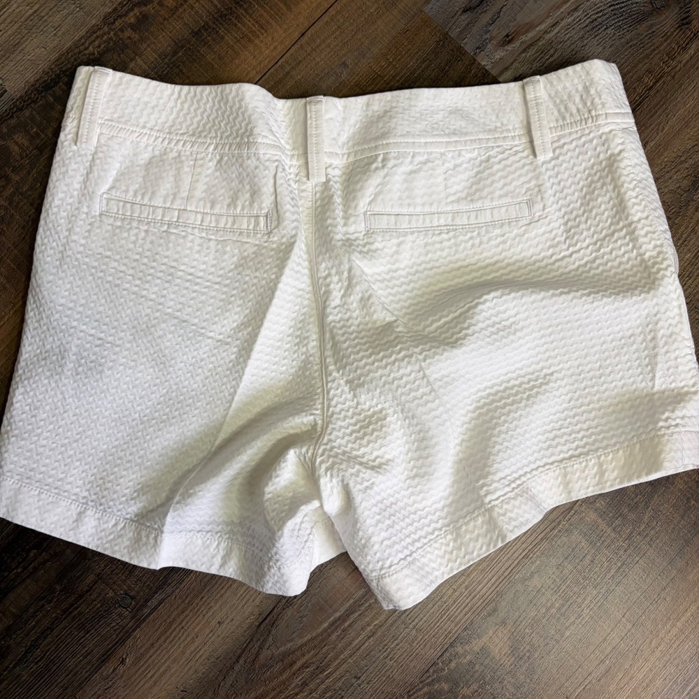 Lilly Pulitzer Callahan Shorts Resort White Seersucker Textured NWT Womens 12 - Picture 4 of 8